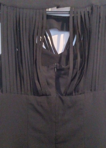 Siyah Piliseli Midi V Yaka Gotik Elbise - Görsel 4