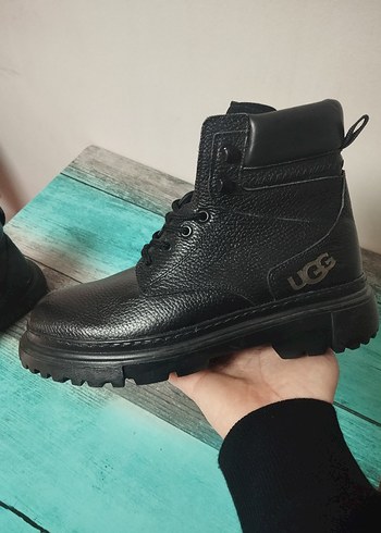 Ugg 40