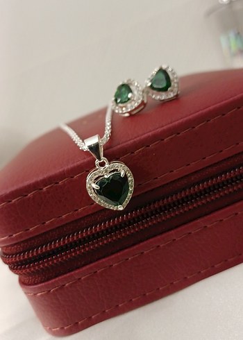 Yeşil Taşlı Modern Klasik Kadın Takı Seti - Görsel 14