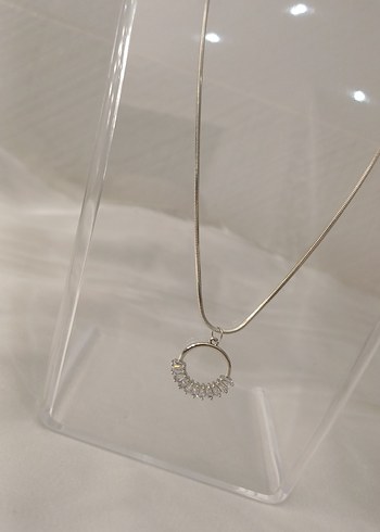 Zirkon baget taşlı çelik kolye - Görsel 4