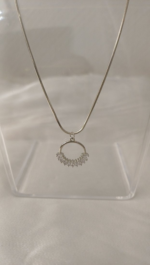 Zirkon baget taşlı çelik kolye - Görsel 2