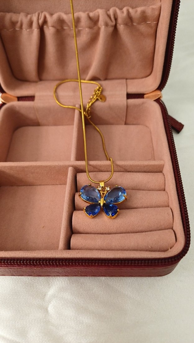 Çelik Zincir Detaylı Mavi Kelebek Kolye - Görsel 3