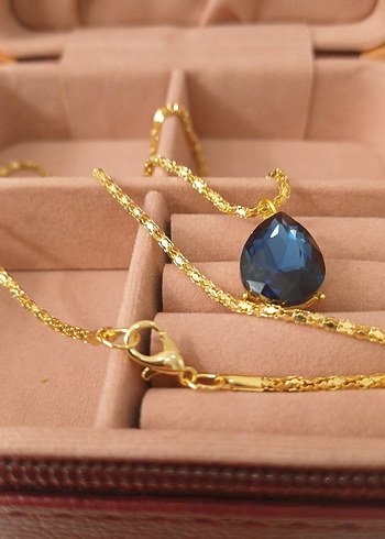 Lüks Çelik Damla Model Lacivert Zirkon Taşlı Altın Renkli Kolye - Görsel 7