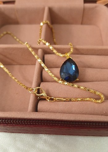Lüks Çelik Damla Model Lacivert Zirkon Taşlı Altın Renkli Kolye - Görsel 4