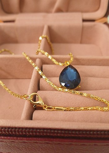 Lüks Çelik Damla Model Lacivert Zirkon Taşlı Altın Renkli Kolye - Görsel 15