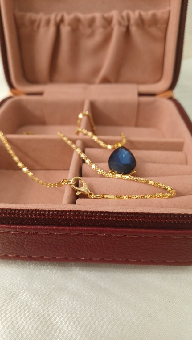 Lüks Çelik Damla Model Lacivert Zirkon Taşlı Altın Renkli Kolye - Görsel 2