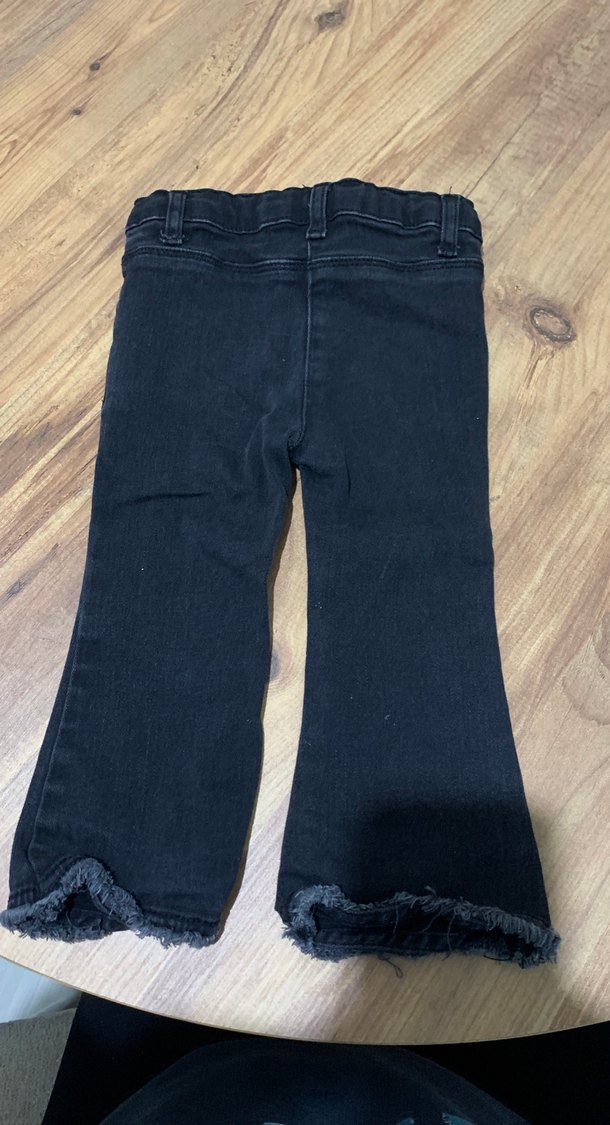 Kız Çocuk Gri Denim Volanlı Pantolon - Görsel 3