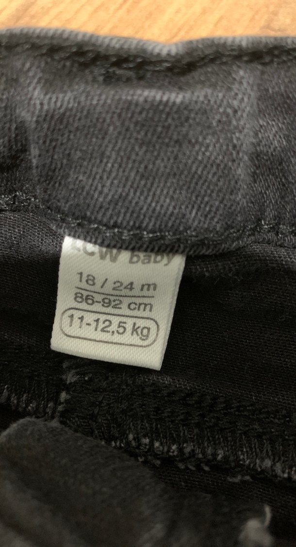 Kız Çocuk Gri Denim Volanlı Pantolon - Görsel 4