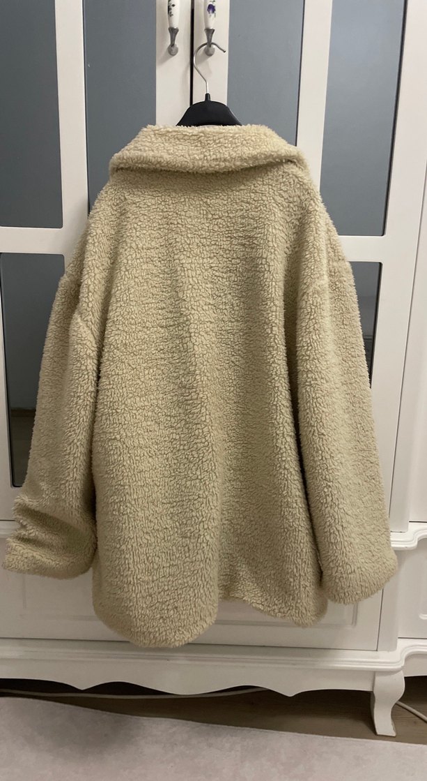 Bej Kadın Peluş Midi Kaban - Görsel 3