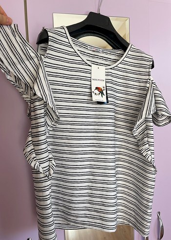 Gri Çizgili Fırfırlı Kısa Kollu Kadın Tişört - Görsel 2