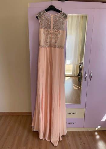 Pullu ve Nakış Detaylı Pembe Uzun Abiye Elbise - Görsel 4