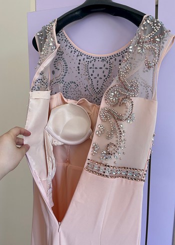 Pullu ve Nakış Detaylı Pembe Uzun Abiye Elbise - Görsel 6