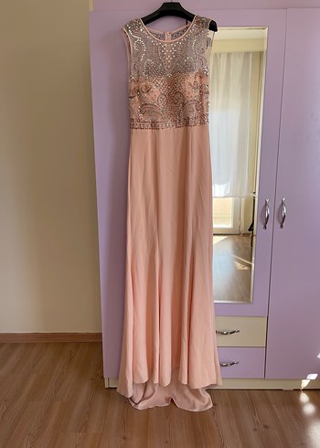 Pullu ve Nakış Detaylı Pembe Uzun Abiye Elbise - Görsel 2