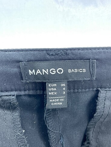 36 Beden siyah Renk Mango Kumaş Pantolon %70 İndirimli.