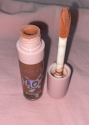 Lovely H2O Dudak Parlatıcısı - Görsel 3