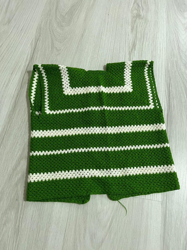Yeşil Beyaz Çizgili Örgü çocuk yeleği - Görsel 2