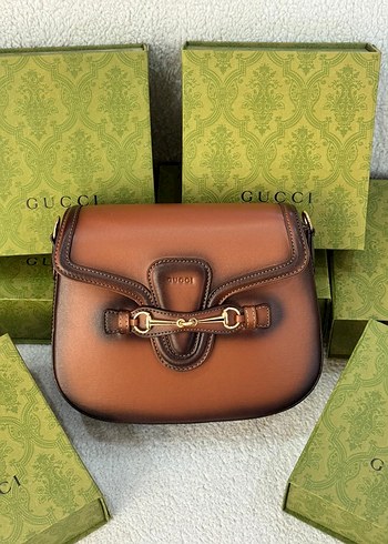 Gucci Çift Askılı ve Toka Detaylı Kadın Çantası - Görsel 4