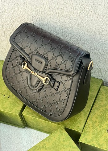 Gucci Çift Askılı ve Toka Detaylı Kadın Çantası - Görsel 4