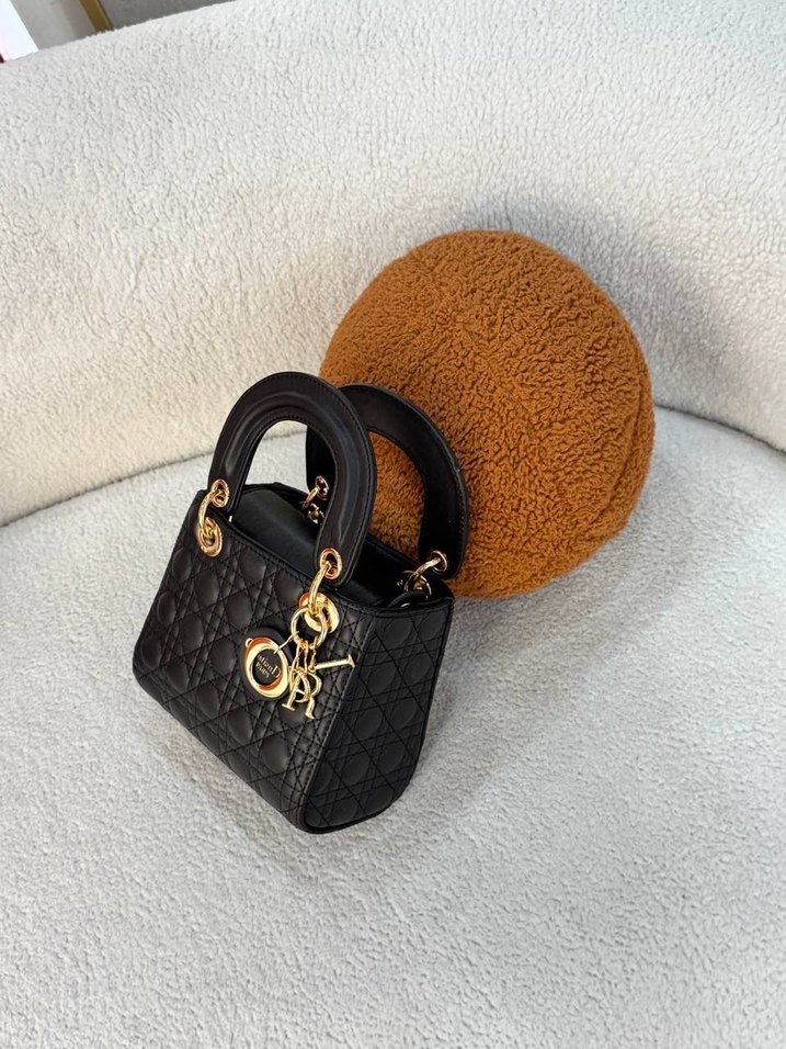 Klasik Siyah Desenli Kadın Çanta - Görsel 2