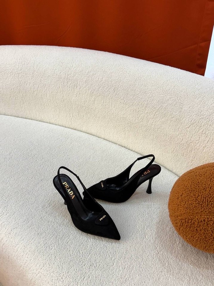 Siyah Süet Tokalı Stiletto - Görsel 3