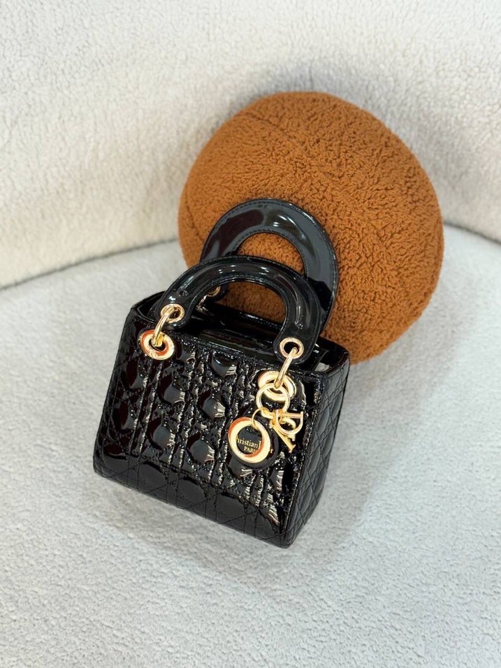 Klasik Siyah Desenli Kadın Çanta - Görsel 4