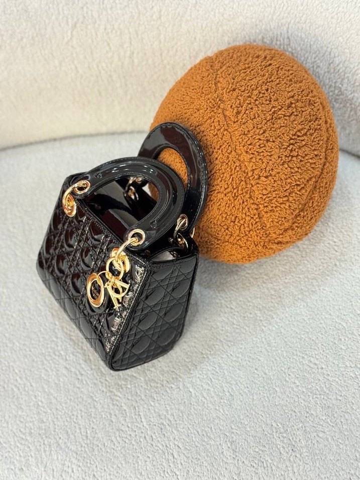 Klasik Siyah Desenli Kadın Çanta - Görsel 2