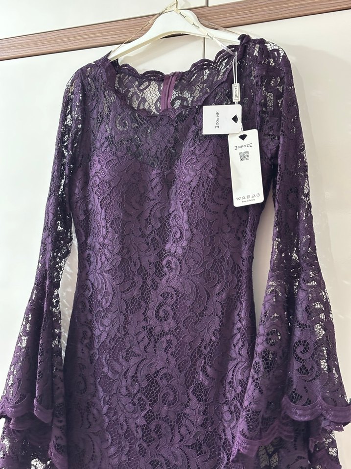 Uzun Kollu Mor Dantelli Gotik Abiye - Görsel 4