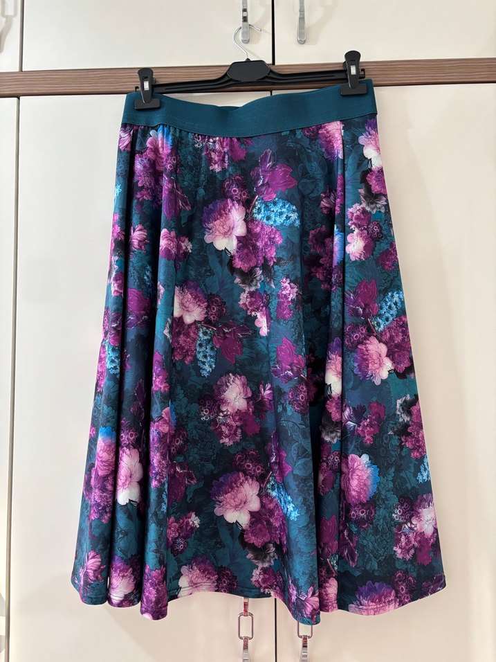 Mor Renkli Midi Boy Kadın Etek - Görsel 2