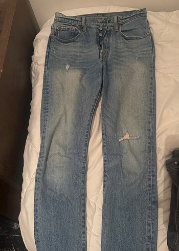 Levis Acik Mavi Yikamali Rahat Kesim Jean