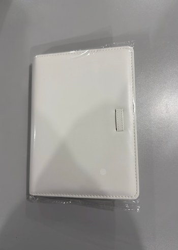 Diğer Beyaz Binder