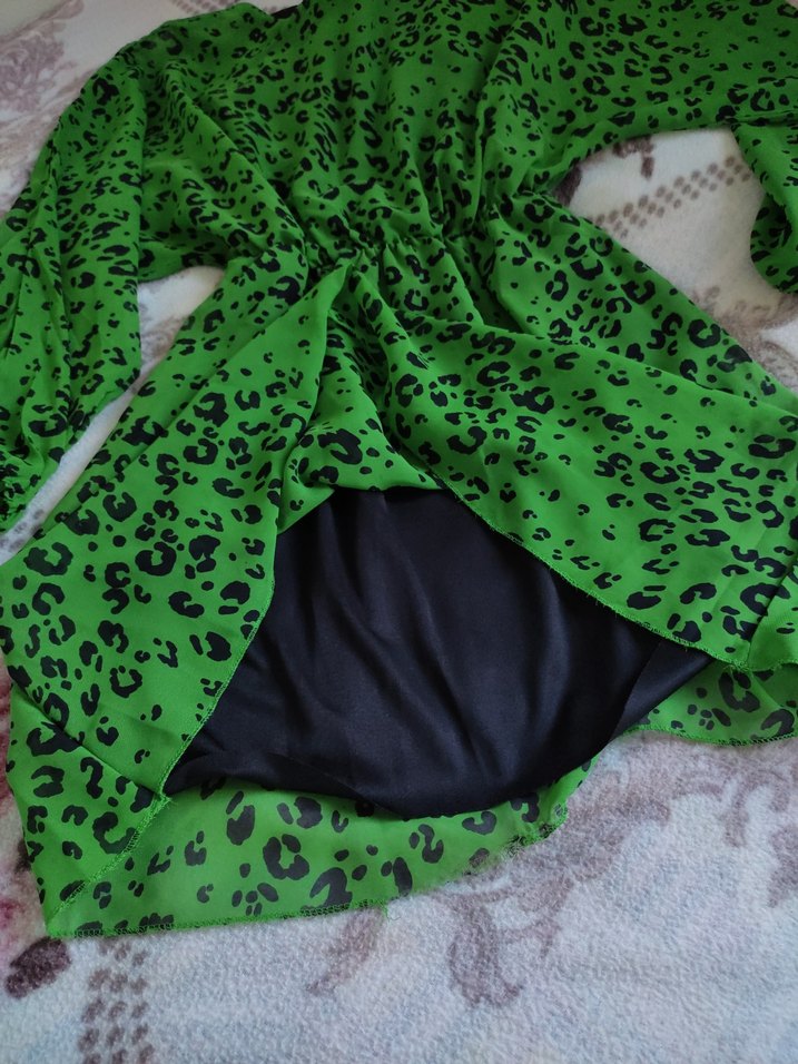 Yeşil Yılan Desenli Midi Kadın Elbise - Görsel 3