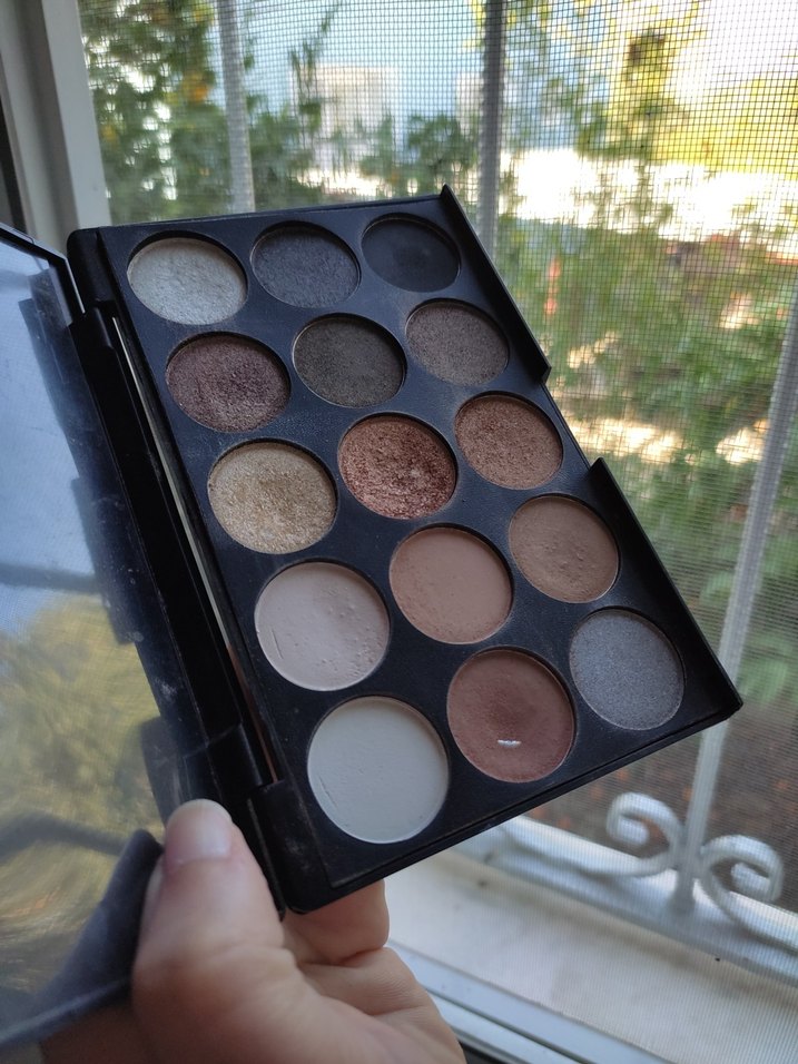 Bej ve Koyu Göz Farı Paleti - Görsel 2