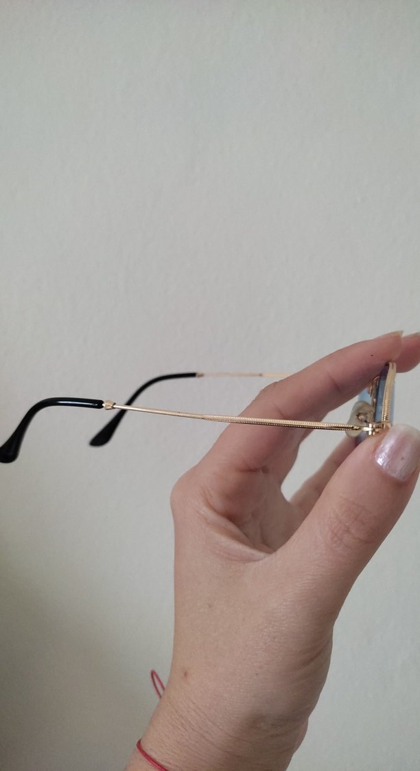 Şeffaf Mavi Camlı Minimalist Kadın Gözlüğü - Görsel 3