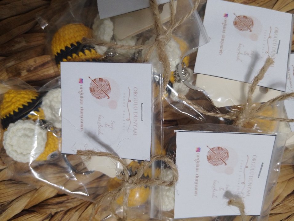 El Yapımı Bohem Arı Anahtarlıklar - Görsel 2