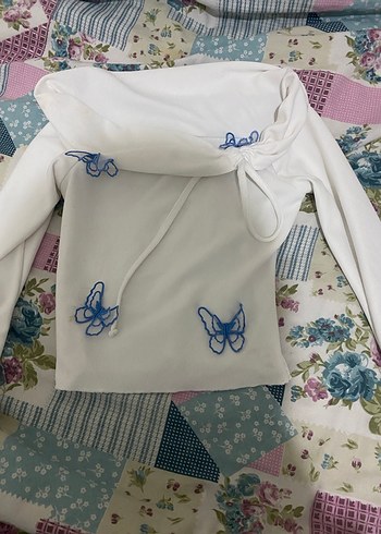 Nakışlı Beyaz Straplez Uzun Kollu Bluz - Görsel 3