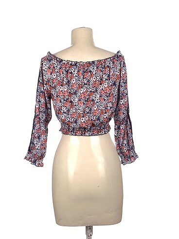 m Beden PreLoved Bluz %70 İndirimli.