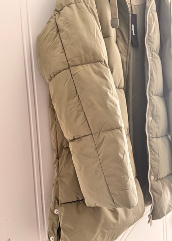 Yeşil kadın şişme mont - Görsel 3