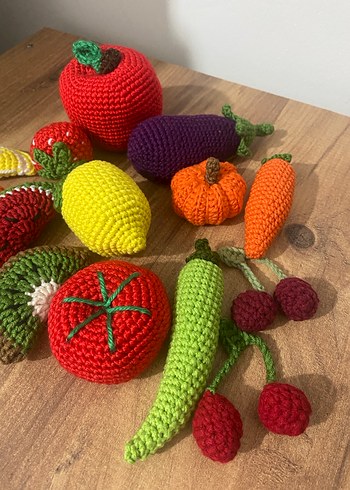 El Yapımı Renkli Örgü Meyve ve Sebzeler - Görsel 3