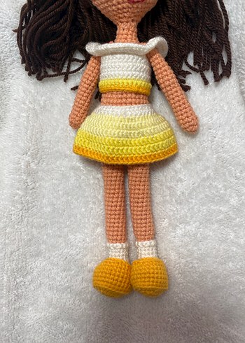 Sarı Elbiseli Renkli Örgü Bebek - Görsel 2