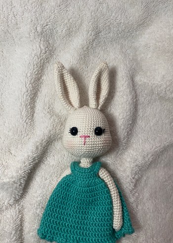 Turkuaz El Örgüsü Tavşan Bebek - Görsel 2