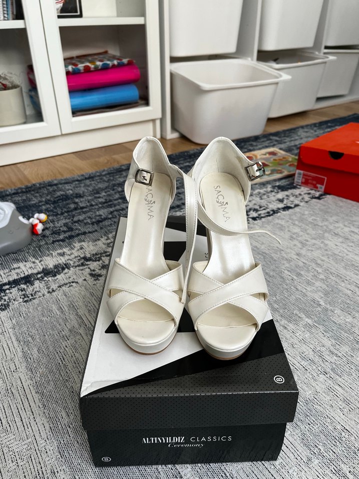 Kadın Beyaz Platform Topuklu Abiye Ayakkabı - Görsel 4