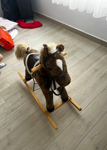 Kahverengi Ahşap Sallanan At Oyuncağı - Görsel 3