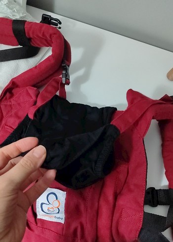 Koyu Kırmızı Bebek Taşıyıcı - Görsel 3