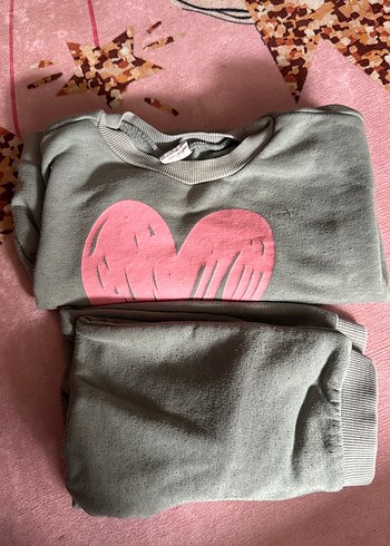 Kalp Desenli Bebek Kız Takımı - Görsel 3