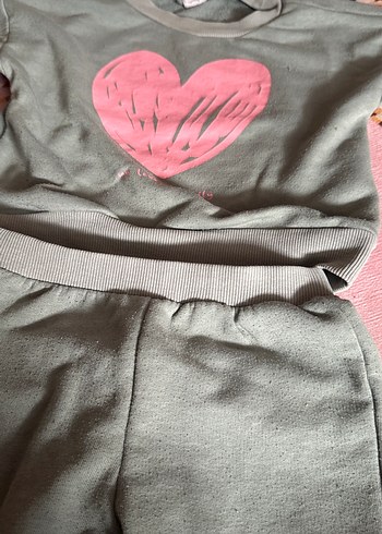 Kalp Desenli Bebek Kız Takımı - Görsel 2