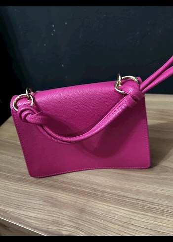 Pembe Deri Tokalı Kadın Çantası - Görsel 3