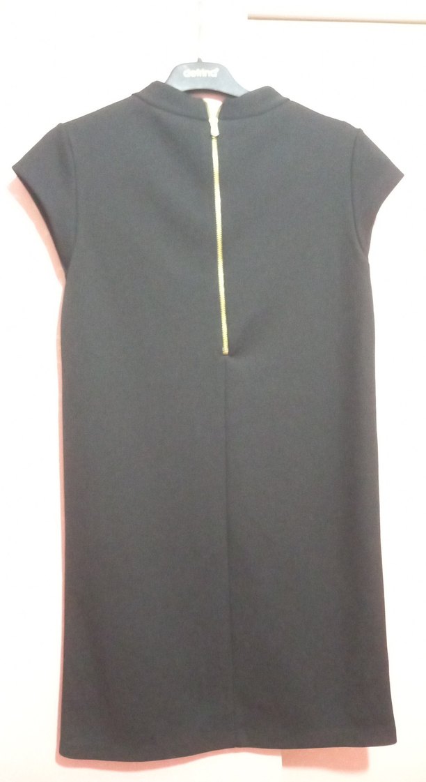 Siyah Yüksek Yakalı Kısa Kollu Midi elbise - Görsel 2