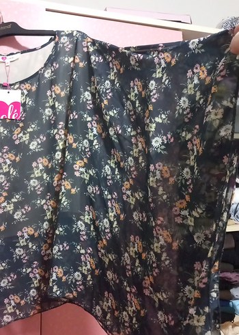 Yeşil Çiçekli Bohem Salaş Bluz - Görsel 2