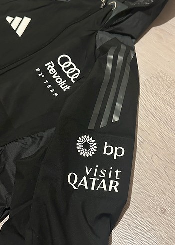 Orijinal Adidas Audi F1 Takımı Yağmurluk Rüzgarlık - Görsel 8