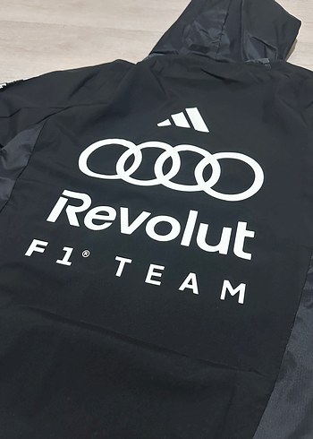 Orijinal Adidas Audi F1 Takımı Yağmurluk Rüzgarlık - Görsel 12